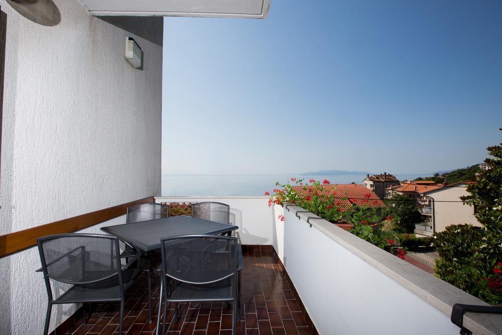 Apartments Kinkela Opatija Habitación foto